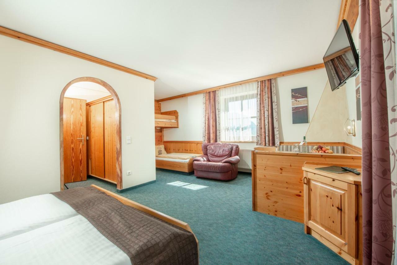 Familienhotel Unterreith Форстау Экстерьер фото